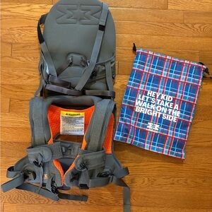 Minimeis Shoulder Carrier